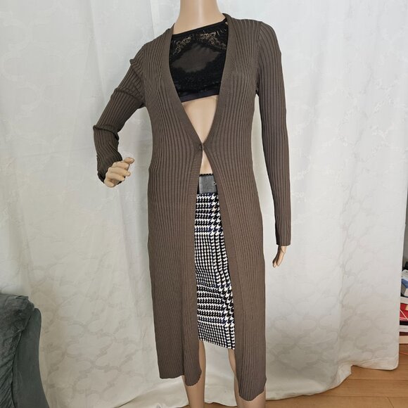 **Long Ribbed Military Green Cardigan** by BCBG MAXAZRIA - Picture 4 of 13